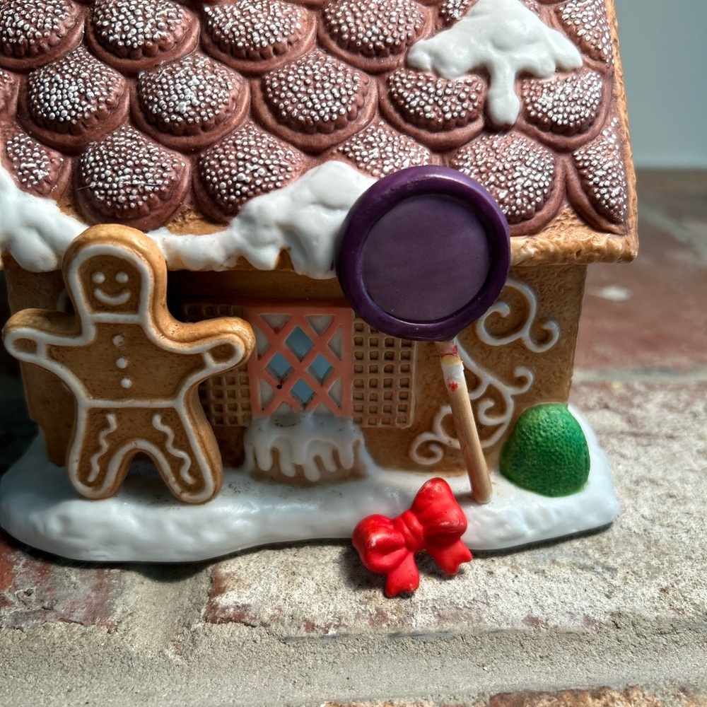 Vintage Partylite Gingerbread House Tea Light Holder Oh So Adorable! - Picture 9 of 11
